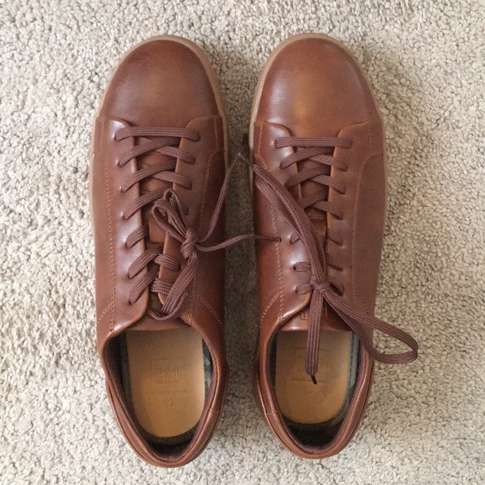 NWT Men’s Gap Shoes
